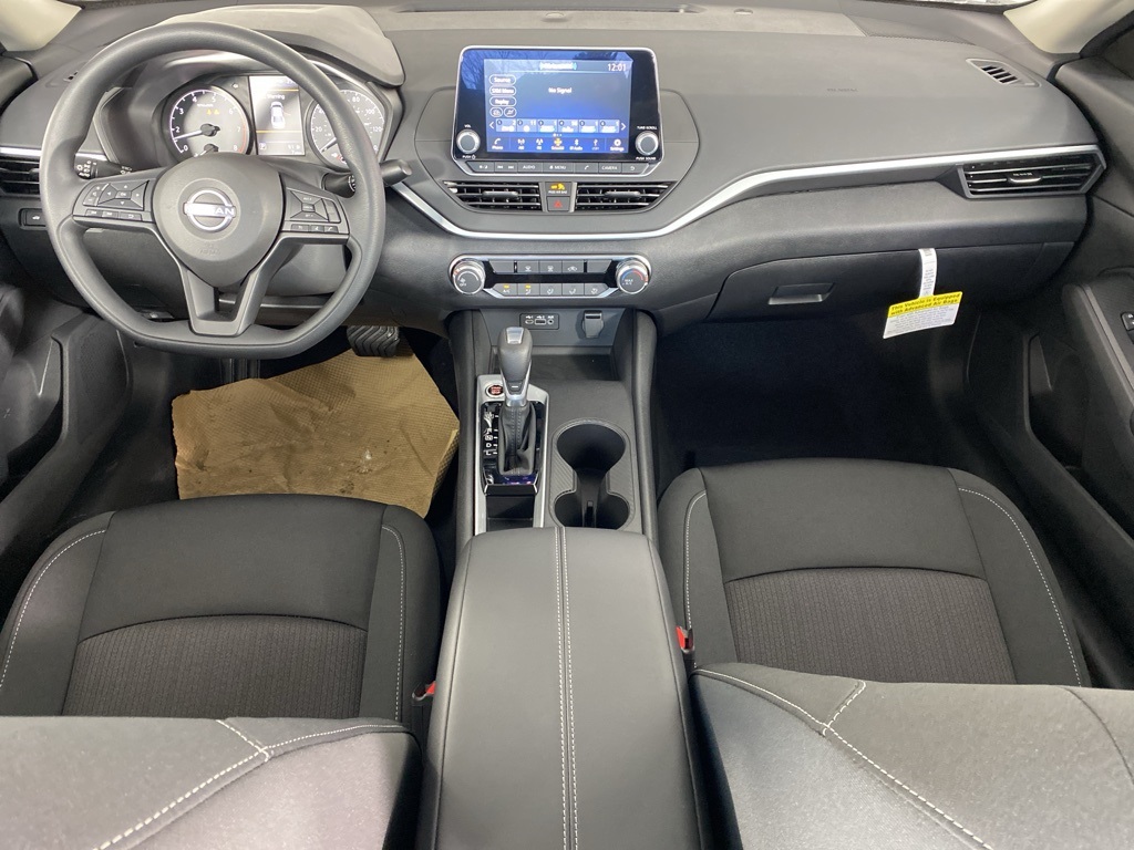 2025 Nissan Altima 2.5 S photo 2