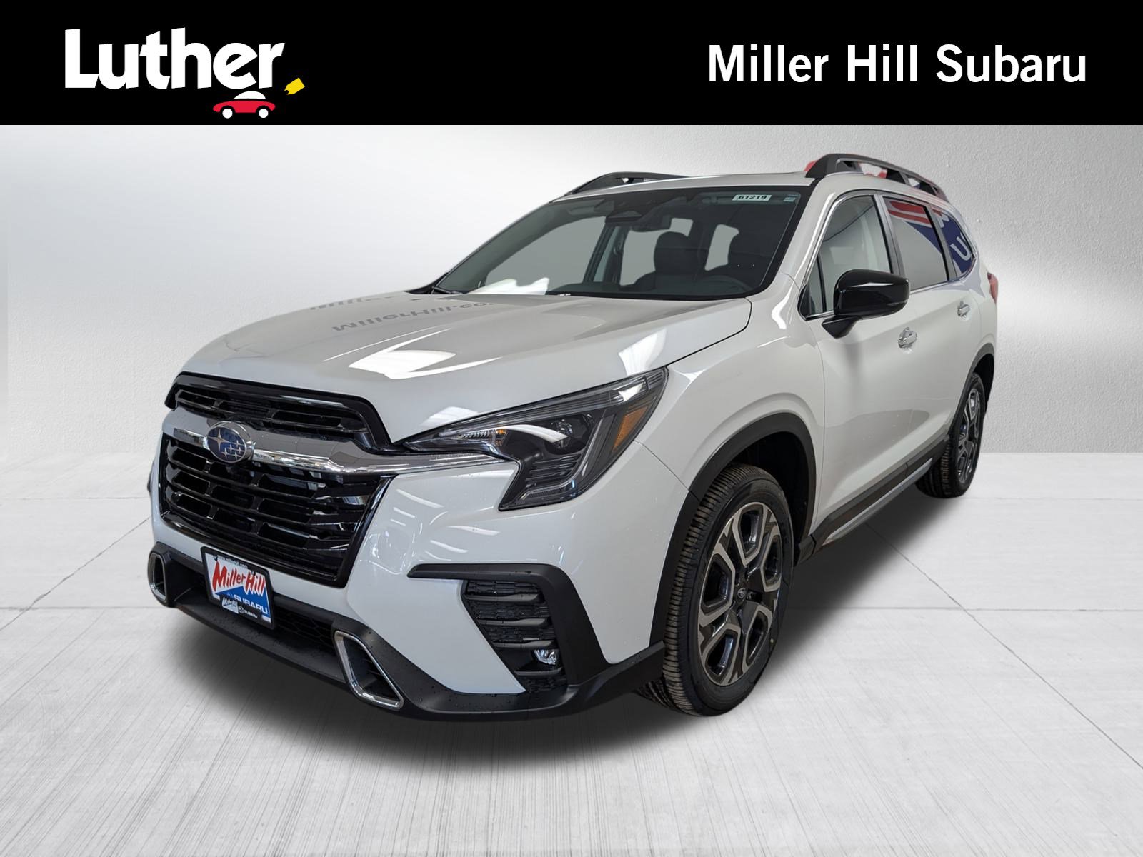 2025 Subaru Ascent Touring's photo