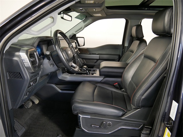 2022 Ford F-150 Lariat photo 12