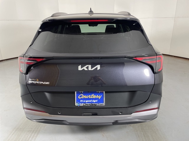 2026 Kia Sportage EX photo 3