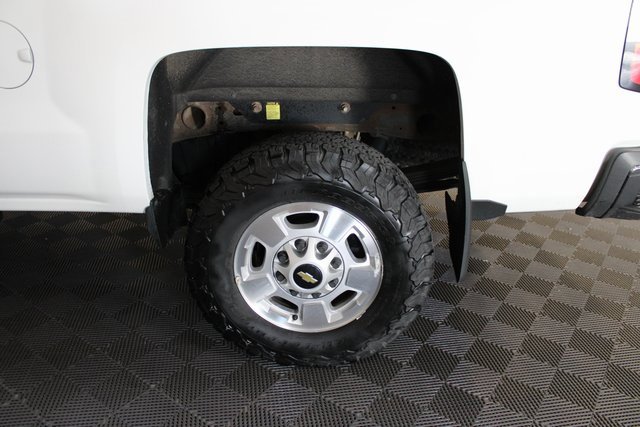2015 Chevrolet Silverado 2500HD LT photo 8