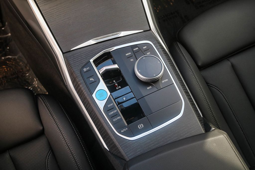 2025 Bmw i4 eDrive40 photo 19
