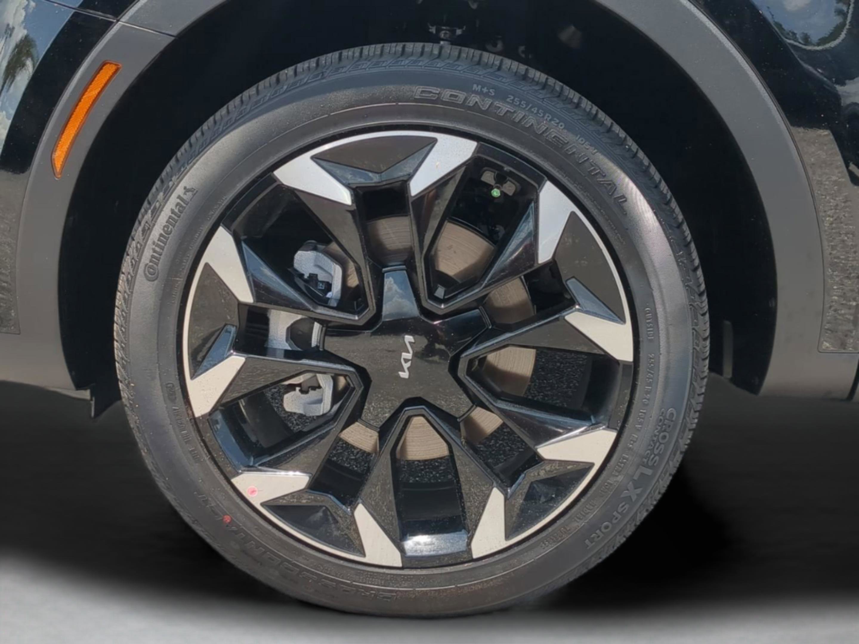 2025 Kia Sorento EX photo 10