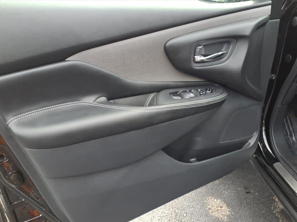 2024 Nissan Murano SV photo 9