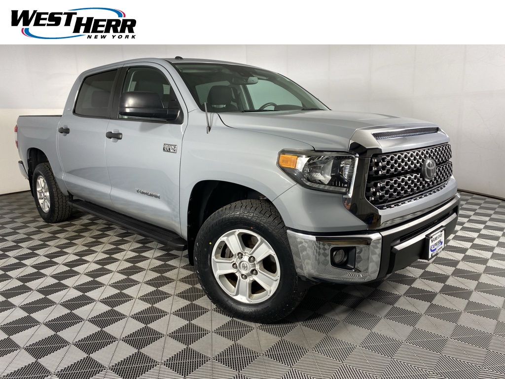 2019 Toyota Tundra SR5's photo