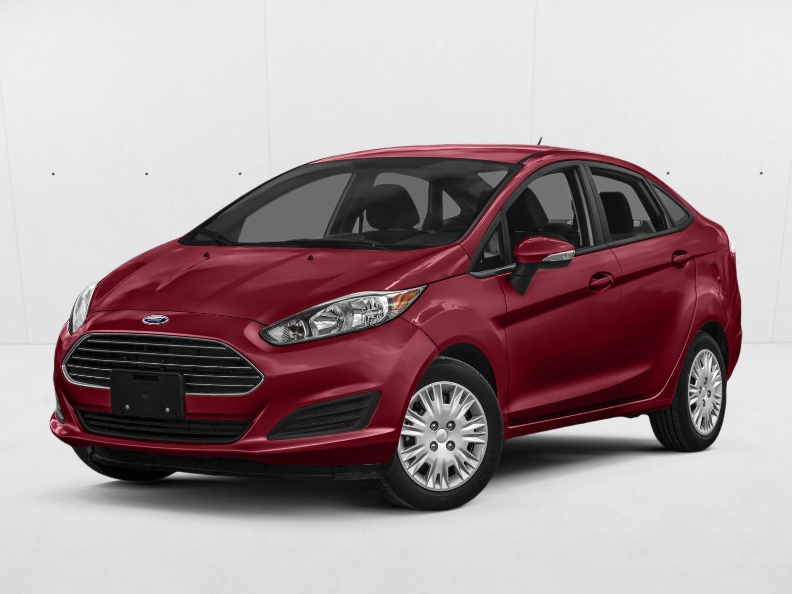 2016 Ford Fiesta SE's photo
