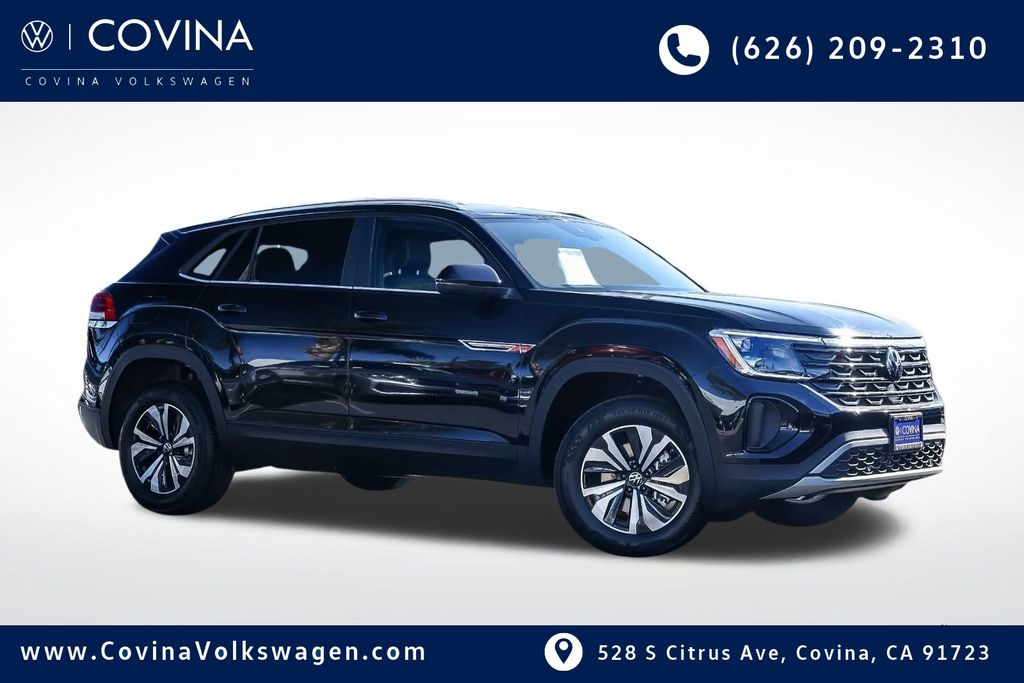 2026 Volkswagen Atlas Cross Sport SE's photo