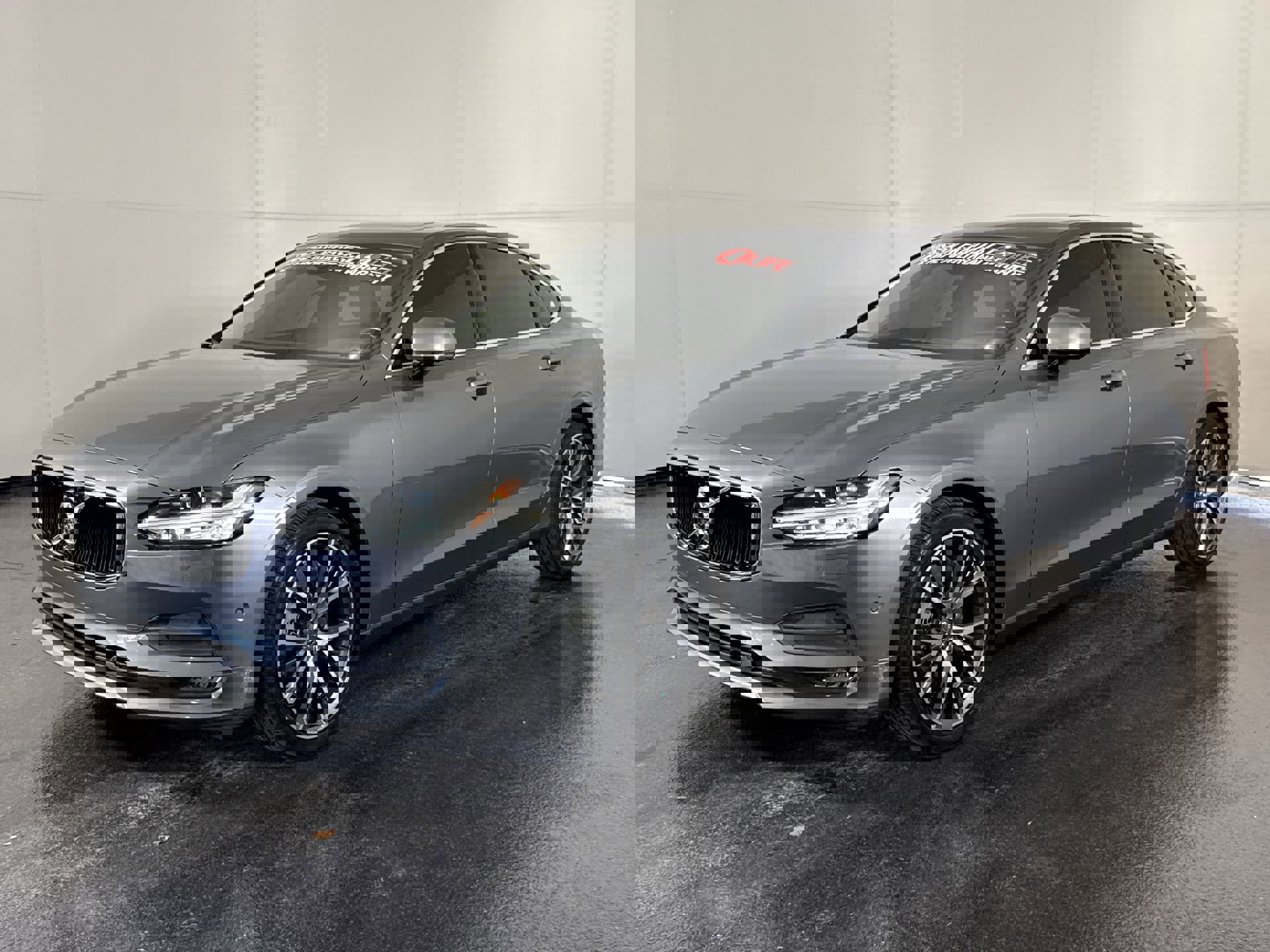 2018 Volvo S90 Momentum photo 3