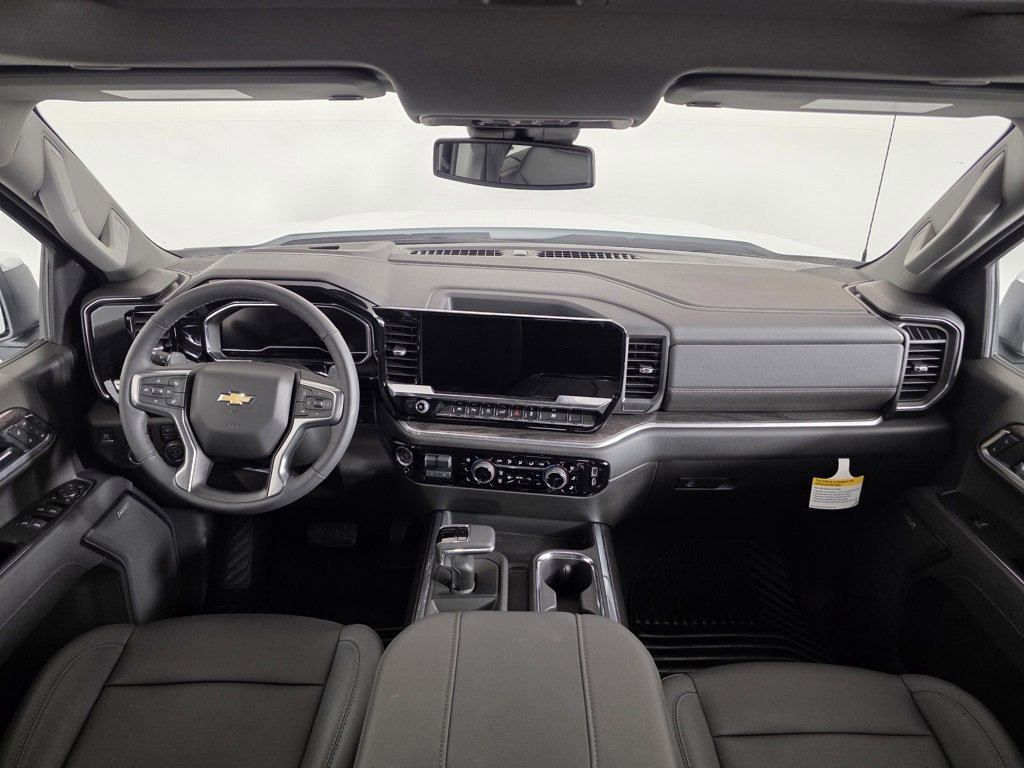 2025 Chevrolet Silverado 1500 LTZ photo 19