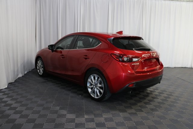 2016 Mazda Mazda3 Grand Touring photo 4