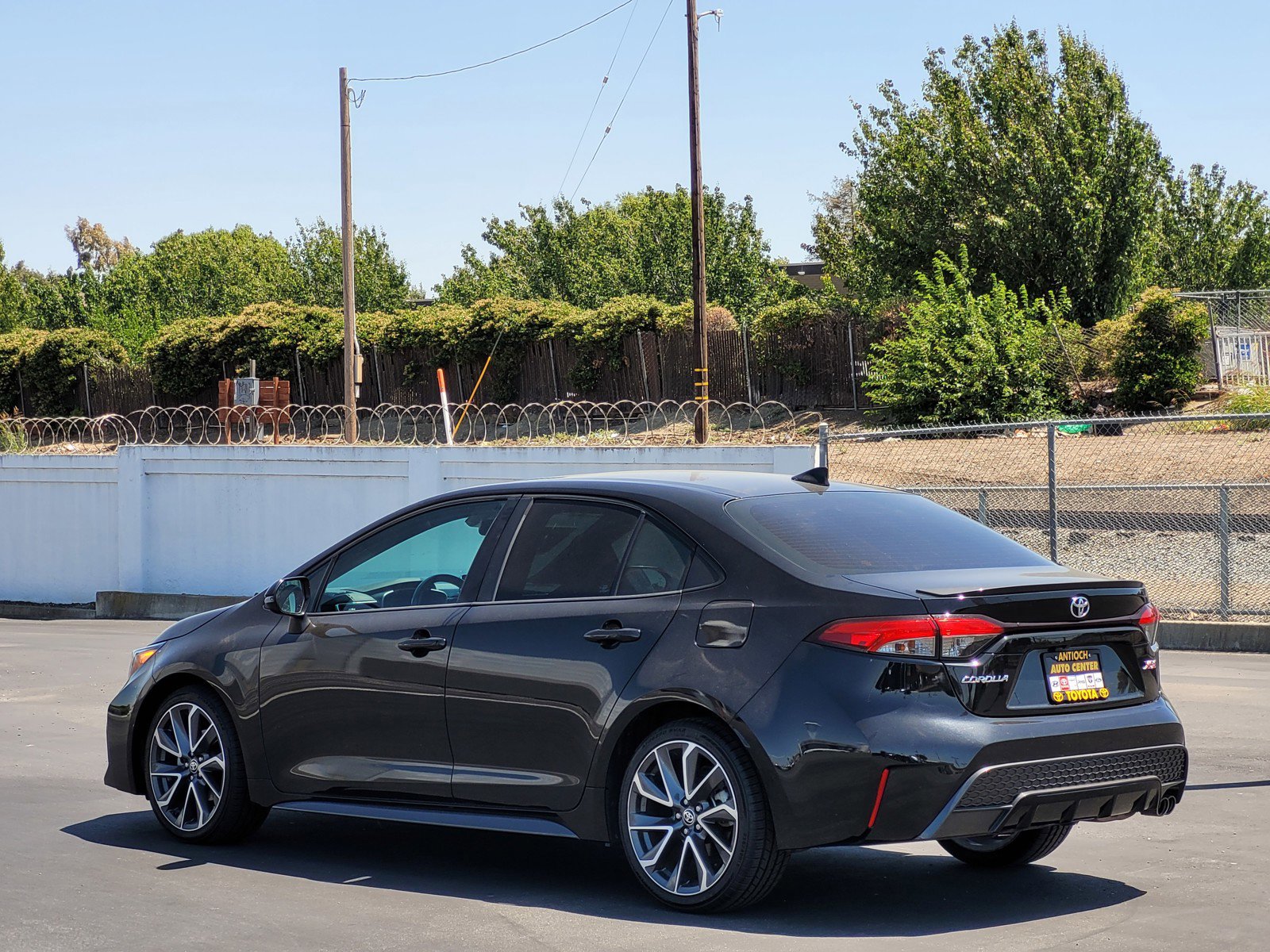 2021 Toyota Corolla XSE photo 6