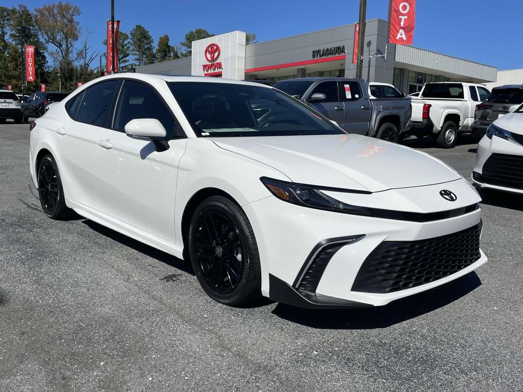 2026 Toyota Camry SE photo 2