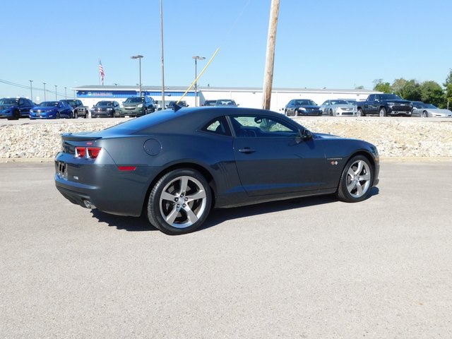 2011 Chevrolet Camaro SS photo 2