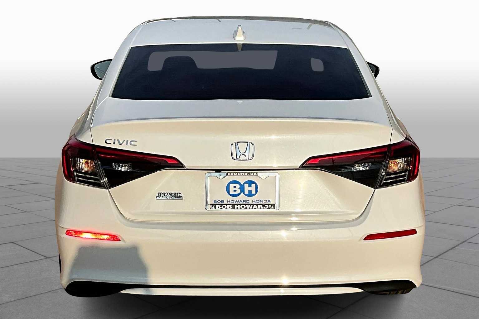 2022 Honda Civic EX photo 4
