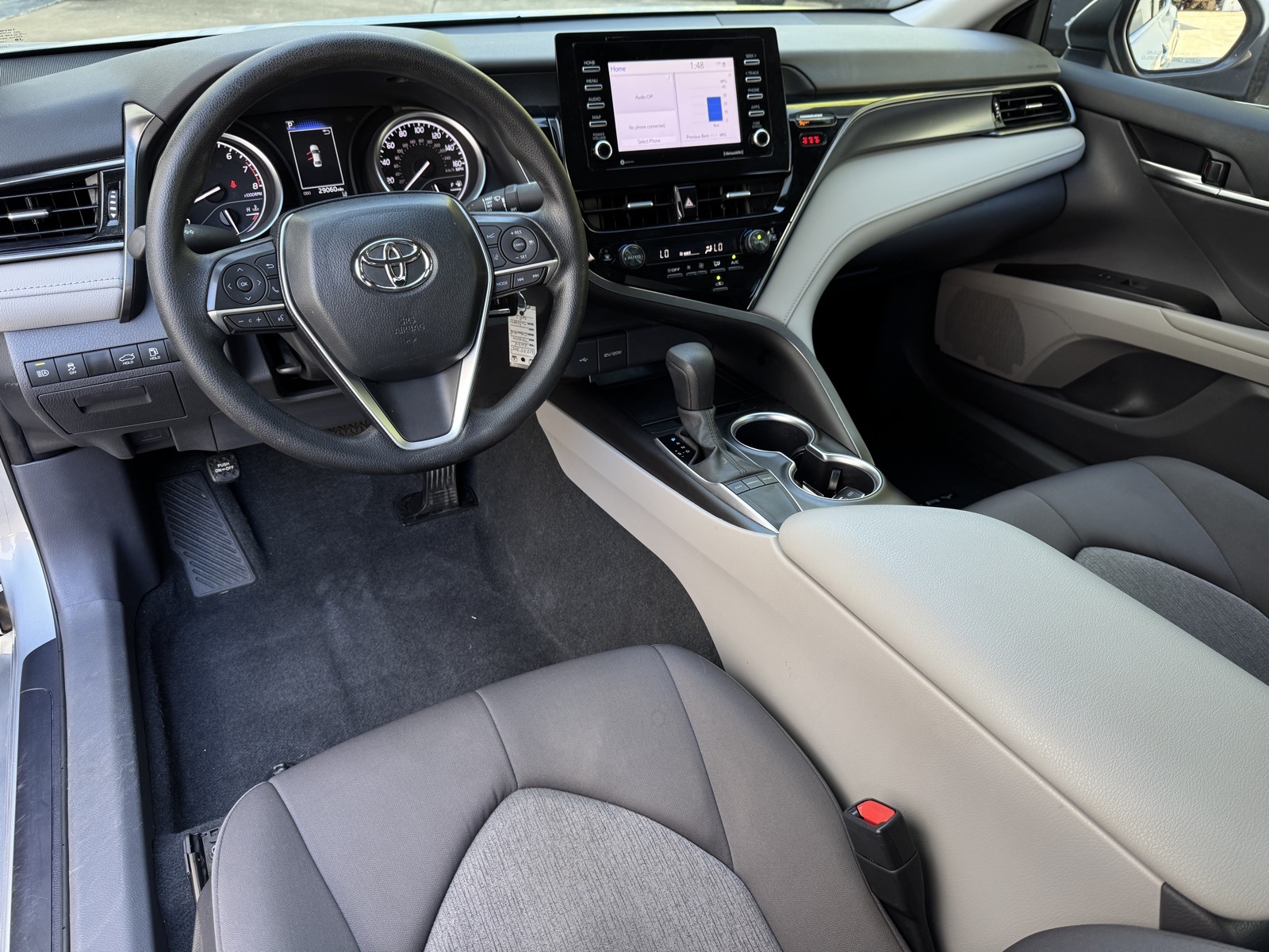 2024 Toyota Camry LE photo 2