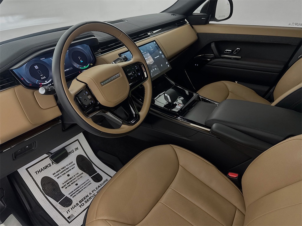 2025 Land Rover Range Rover Sport P460e Dynamic SE photo 8