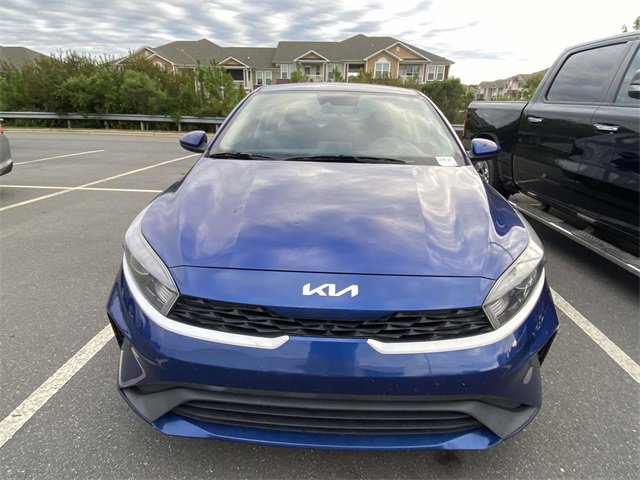 2022 Kia Forte FE LXS photo 3