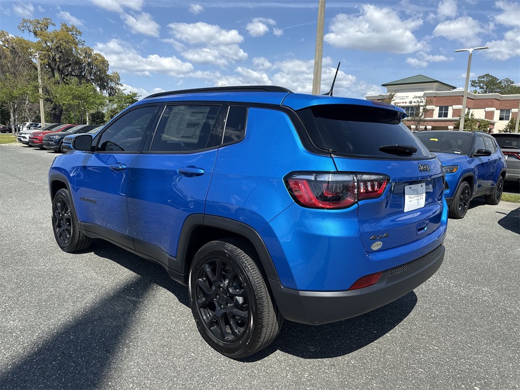 2025 Jeep Compass Latitude photo 5