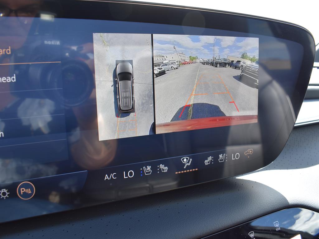 2026 Buick Enclave Avenir photo 20