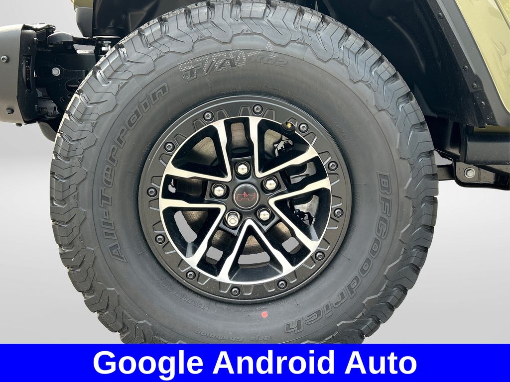 2025 Jeep Wrangler Rubicon X photo 12