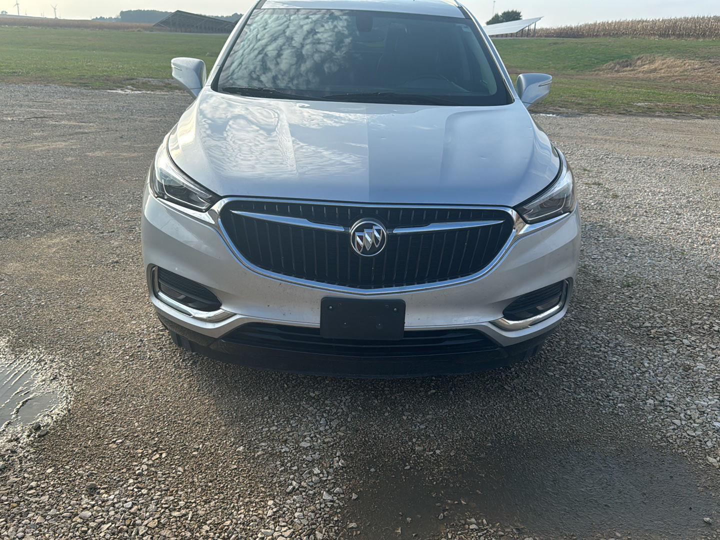 2019 Buick Enclave Essence photo 3