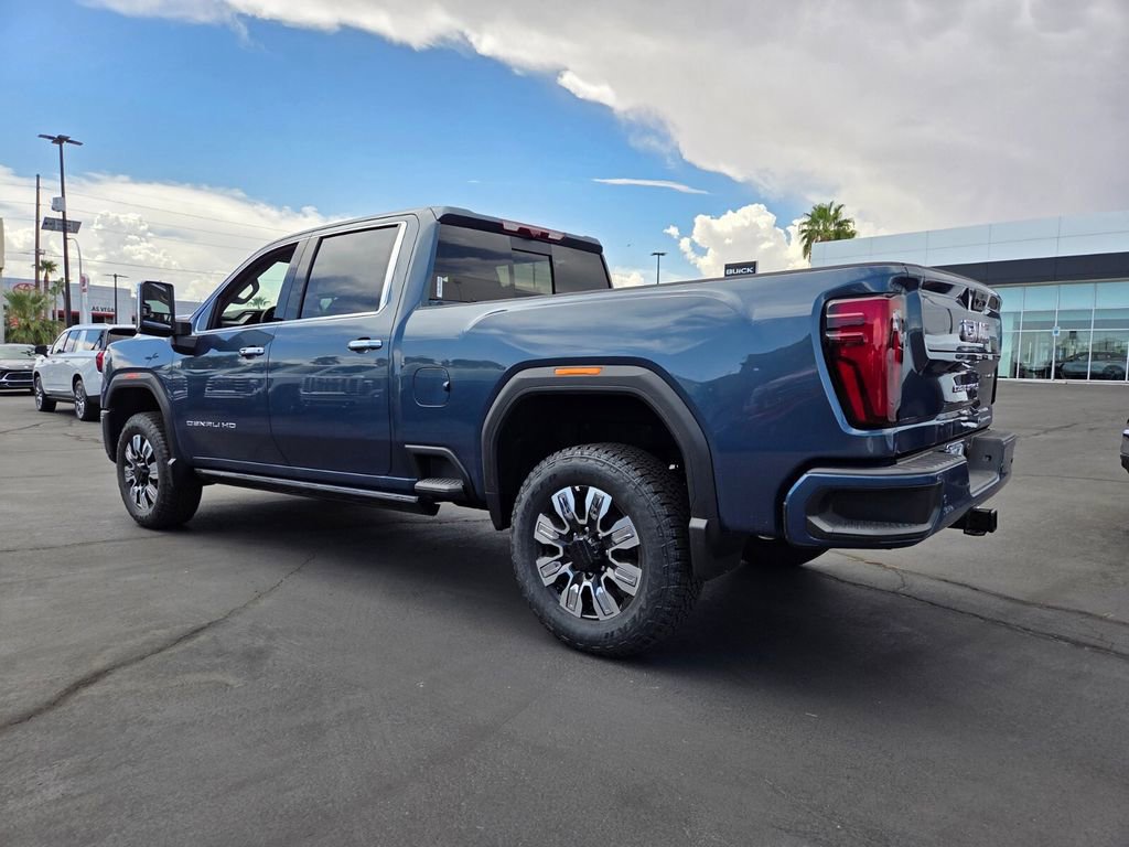 2025 Gmc Sierra 2500 HD Denali photo 3