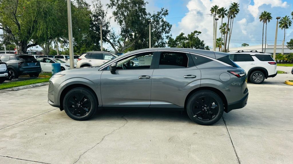 2026 Nissan Murano SV photo 2