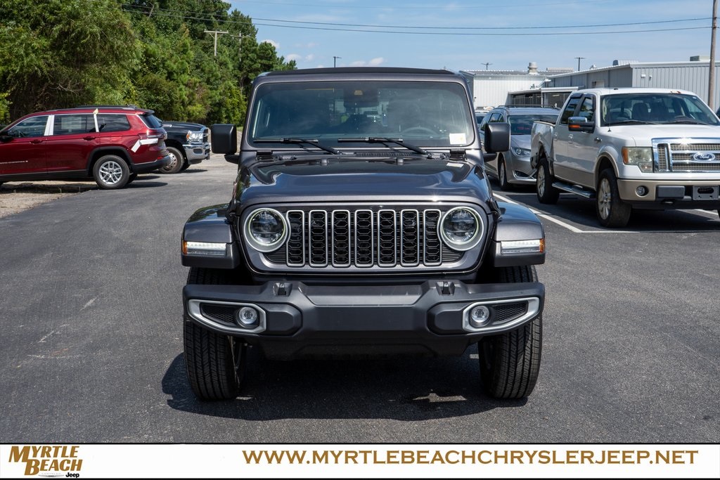 2025 Jeep Wrangler Sahara photo 9
