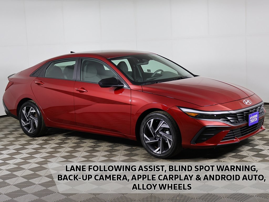 2025 Hyundai Elantra SEL