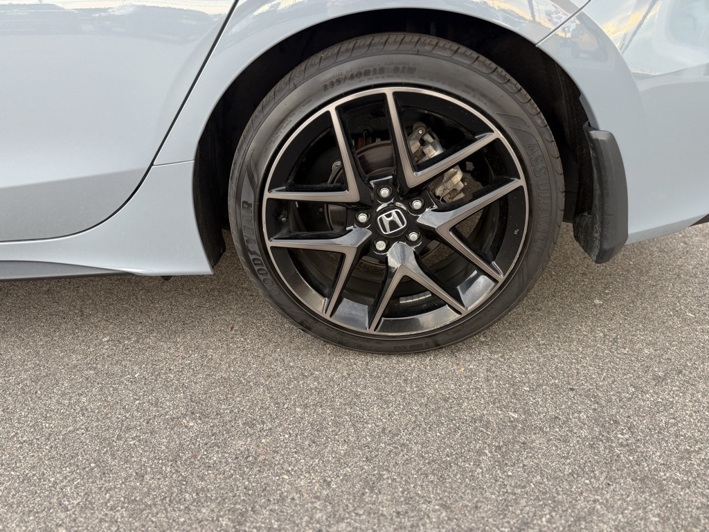 2022 Honda Civic Hatchback Sport Touring photo 8