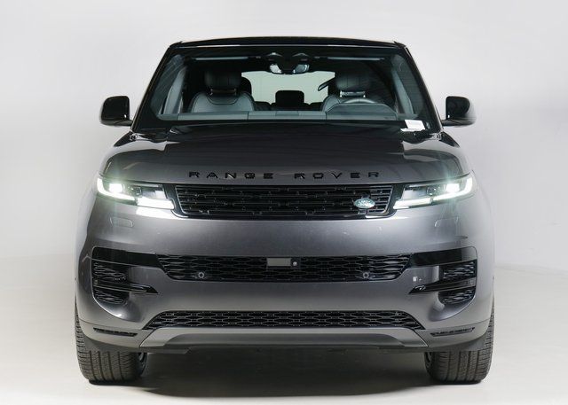 2025 Land Rover Range Rover Sport SE photo 8