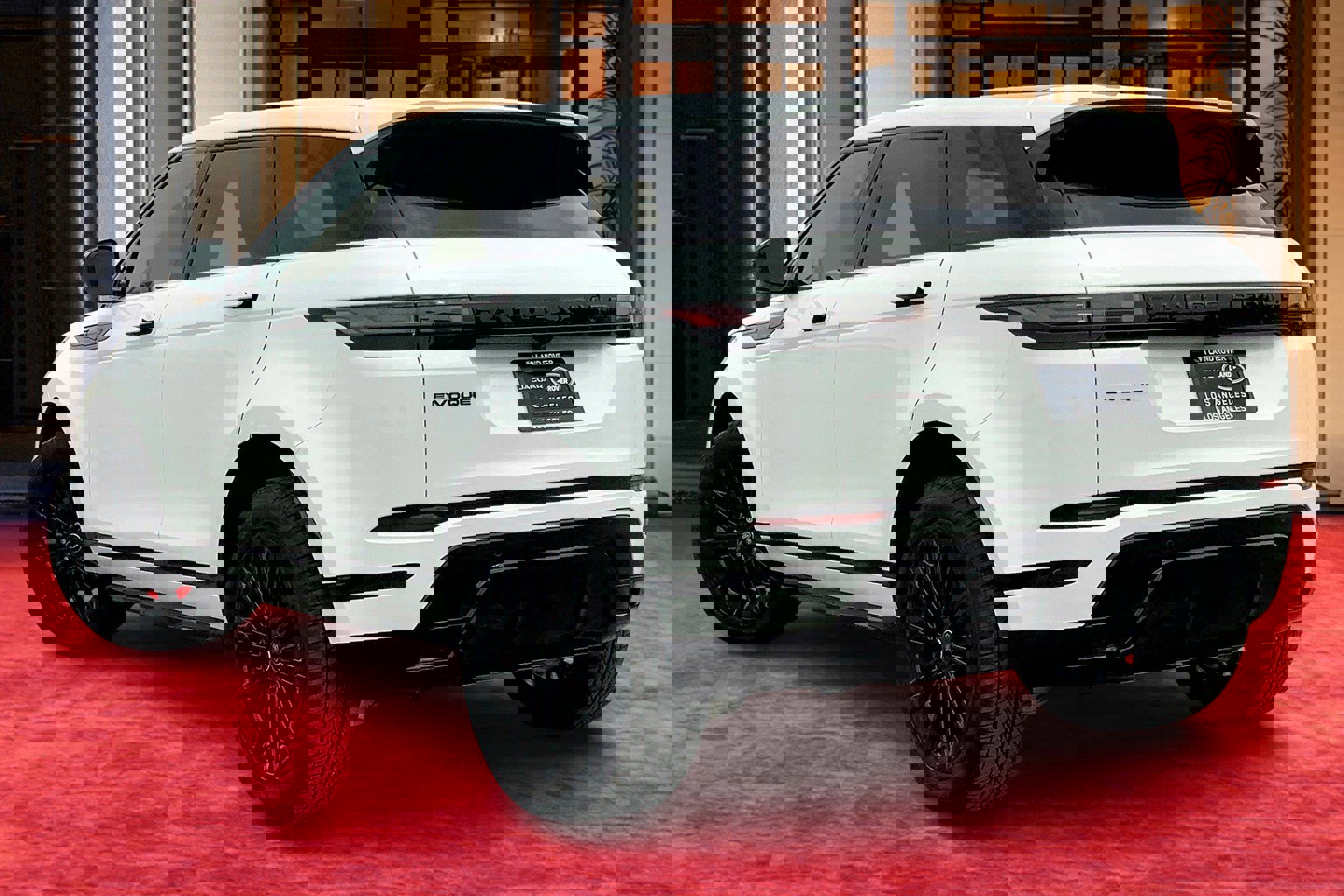 2024 Land Rover Range Rover Evoque Dynamic SE photo 9