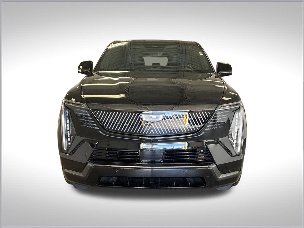 2025 Cadillac Escalade IQ Sport photo 3