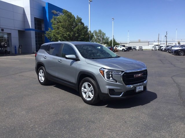 2024 GMC Terrain SLE's photo