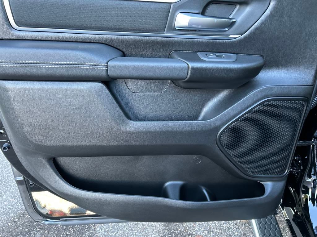 2025 Ram 1500 Big Horn Lone Star photo 22