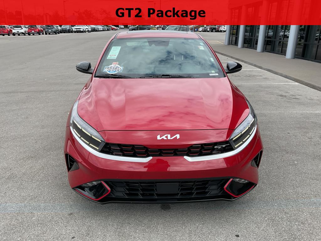 2023 Kia Forte GT photo 2