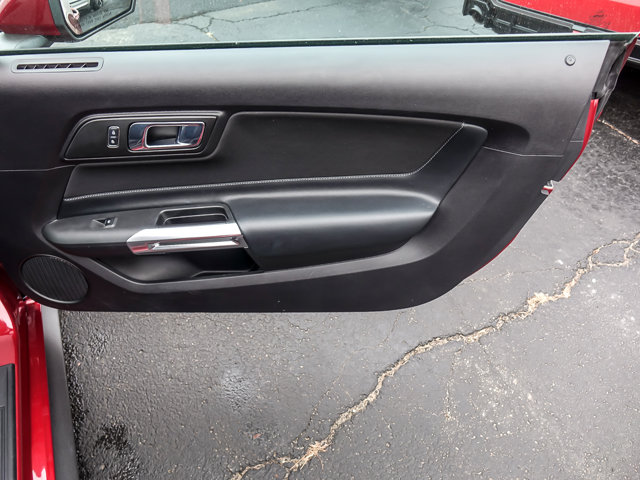 2017 FORD MUSTANG - Image 46