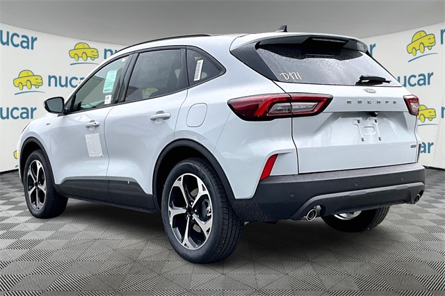 2025 Ford Escape Hybrid ST-Line Select photo 3