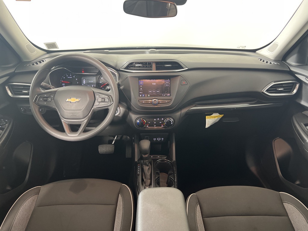 2023 Chevrolet Trailblazer LT photo 17