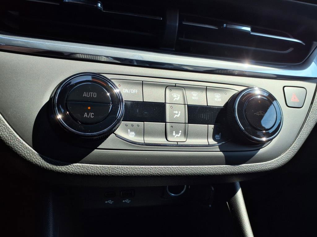 2025 Buick Envista Preferred photo 4