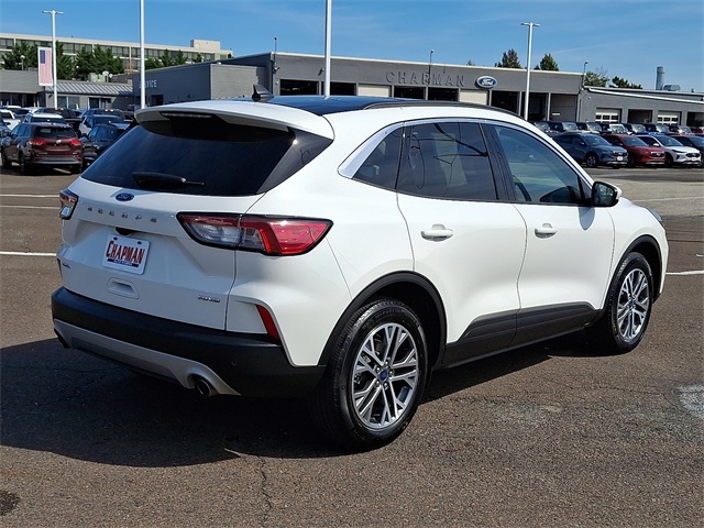 2022 Ford Escape SEL photo 4