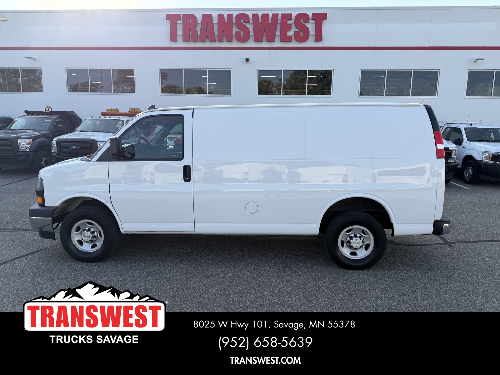 Used 2021 Chevrolet Express Cargo Work Van with VIN 1GCWGAFP7M1242574 for sale in Minneapolis, Minnesota