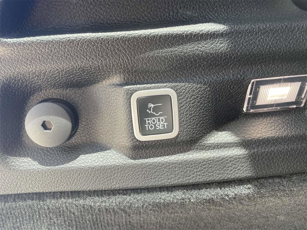 2025 Jeep Grand Cherokee L Summit photo 23