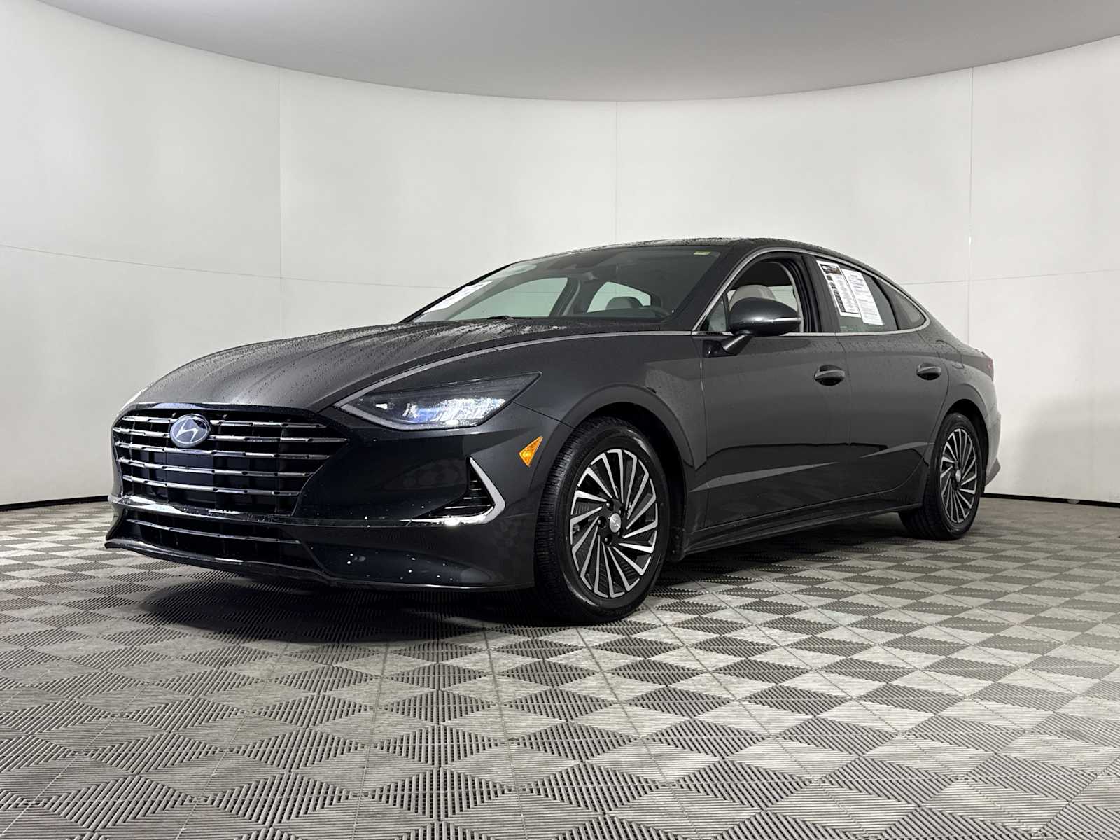 2021 Hyundai Sonata Hybrid SEL photo 4