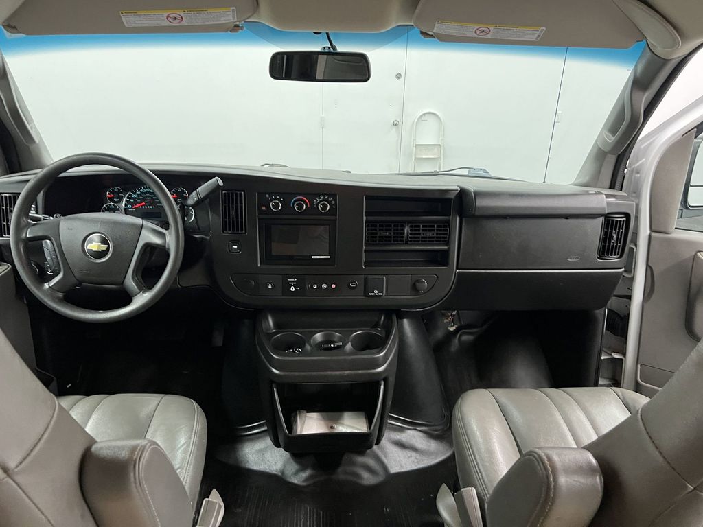 2020 Chevrolet Express 2500 Work Cargo Van photo 12