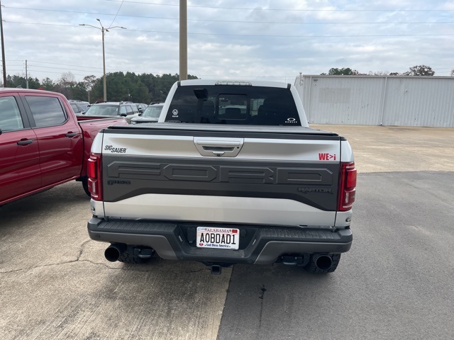 2018 Ford F-150 Raptor photo 2