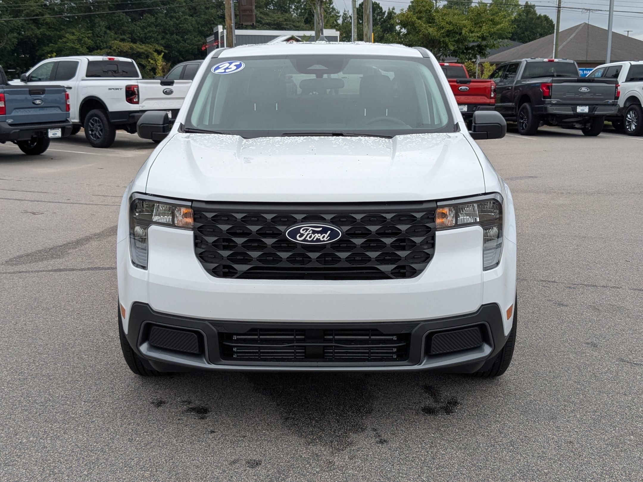 2025 Ford Maverick XLT photo 4