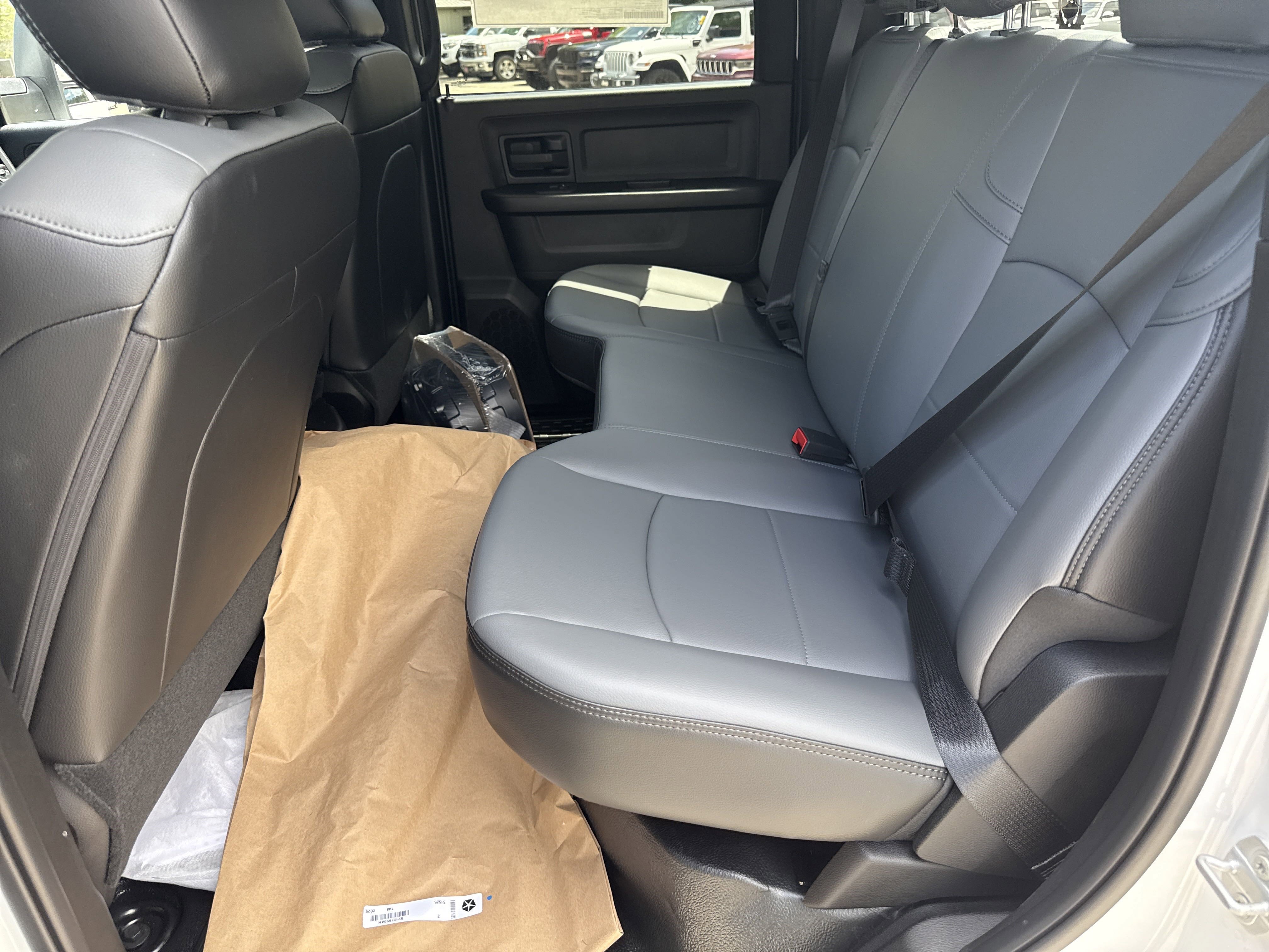 2025 Ram 5500 Tradesman photo 4