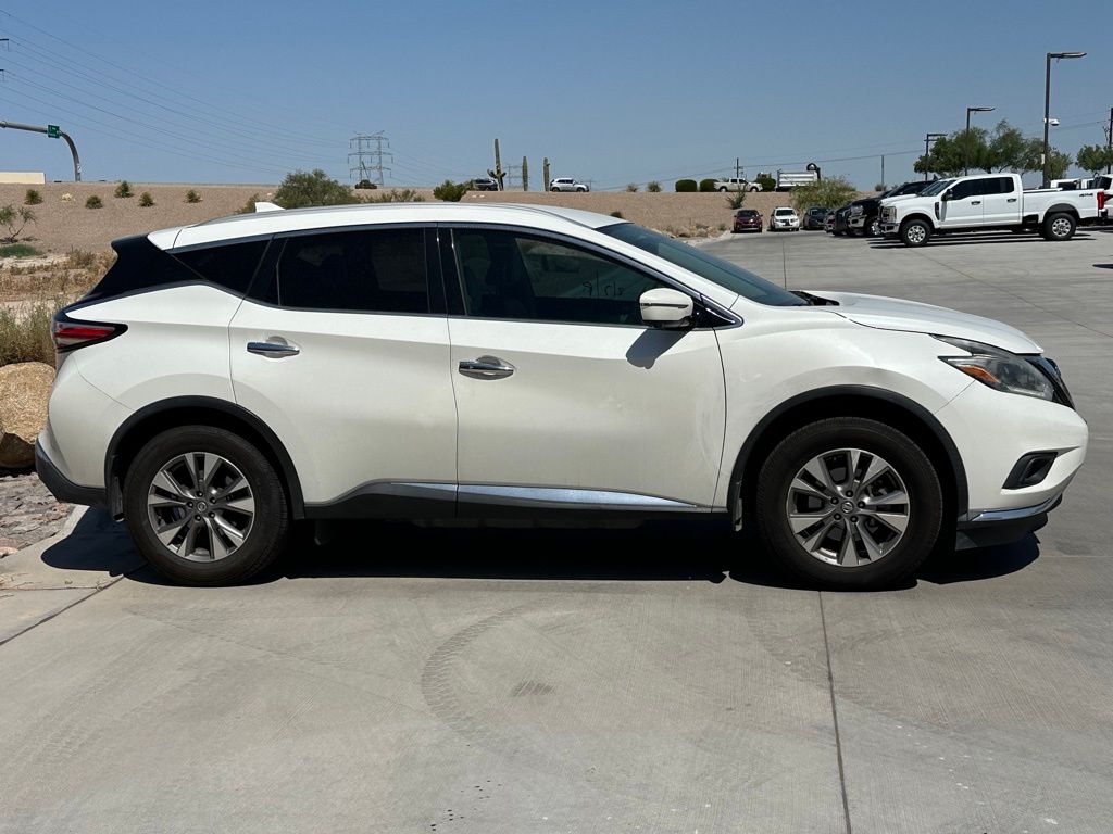 2018 Nissan Murano SL photo 2