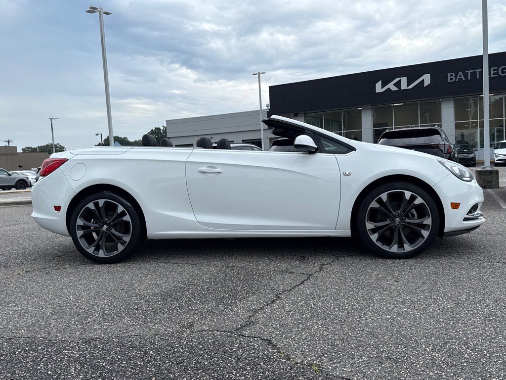 2019 Buick Cascada Premium photo 3